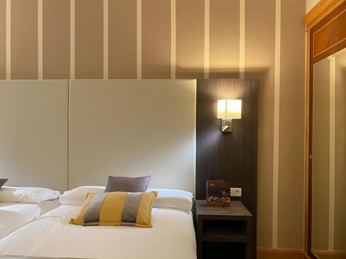 בסאורי Hotel Armine מראה חיצוני תמונה