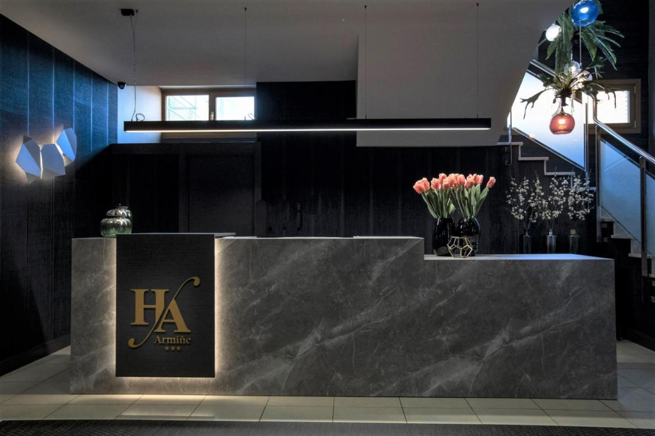בסאורי Hotel Armine מראה חיצוני תמונה