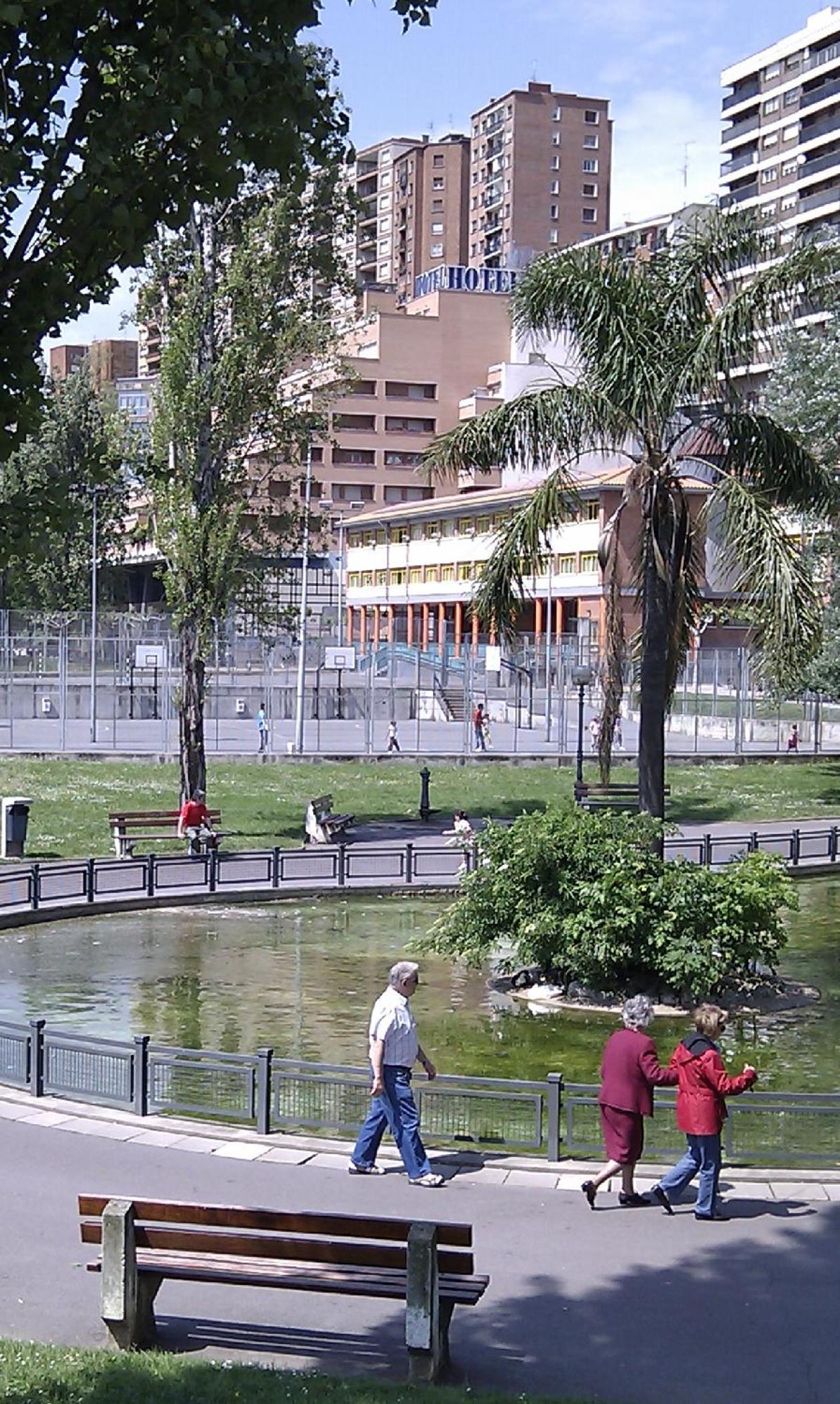 בסאורי Hotel Armine מראה חיצוני תמונה